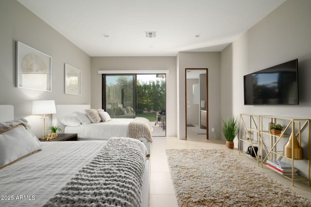 5333 E VIA LOS CABALLOS --, Paradise Valley, AZ 85253