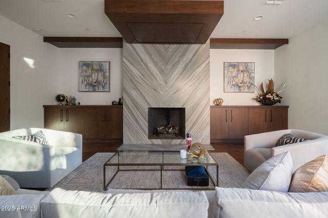 5333 E VIA LOS CABALLOS --, Paradise Valley, AZ 85253