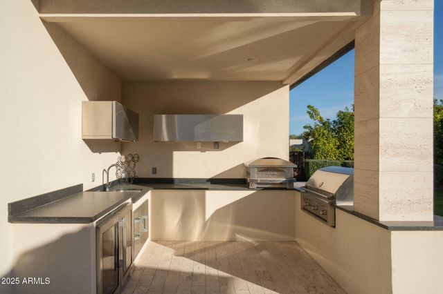 5333 E VIA LOS CABALLOS --, Paradise Valley, AZ 85253