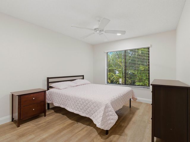 825 Dogwood Drive, Delray Beach, FL 33483