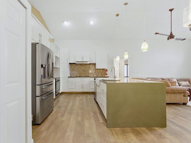 825 Dogwood Drive, Delray Beach, FL 33483