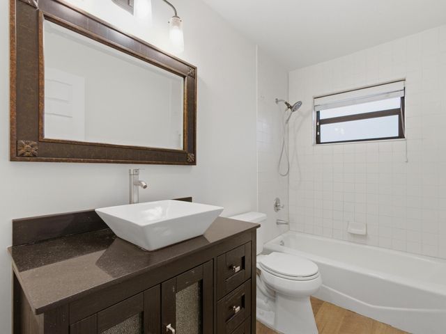 825 Dogwood Drive, Delray Beach, FL 33483