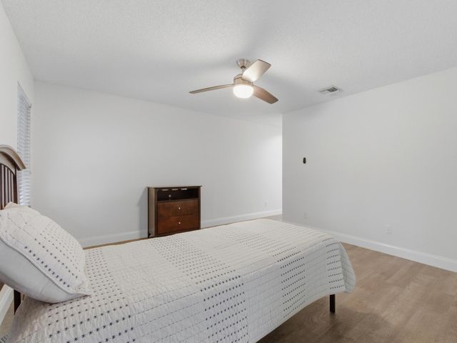 825 Dogwood Drive, Delray Beach, FL 33483