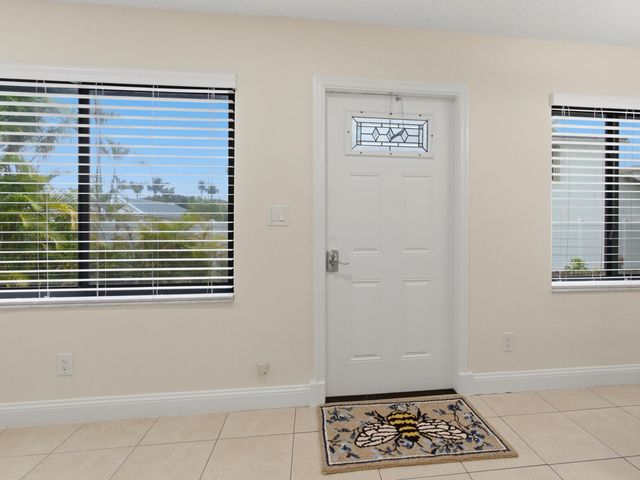 825 Dogwood Drive, Delray Beach, FL 33483