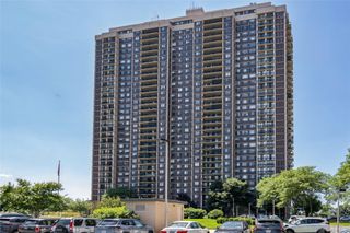 27010 Grand Central Parkway 4H, Floral Park, NY 11005