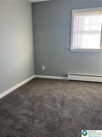 815 Fernhill Lane, Whitehall Twp, PA 18052