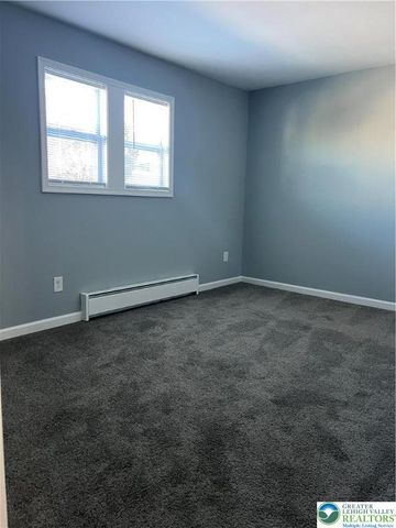 815 Fernhill Lane, Whitehall Twp, PA 18052