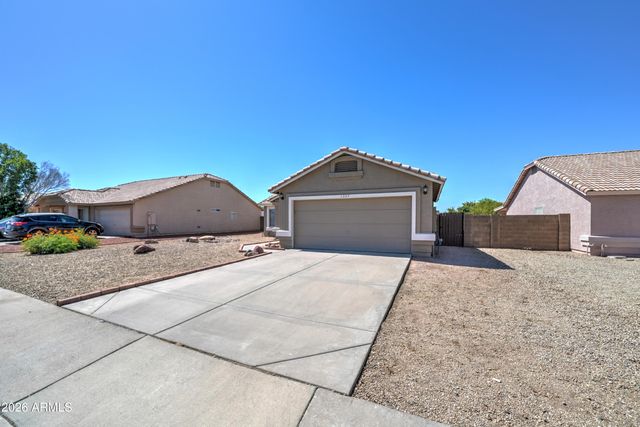 1337 W 15TH Avenue, Apache Junction, AZ 85120