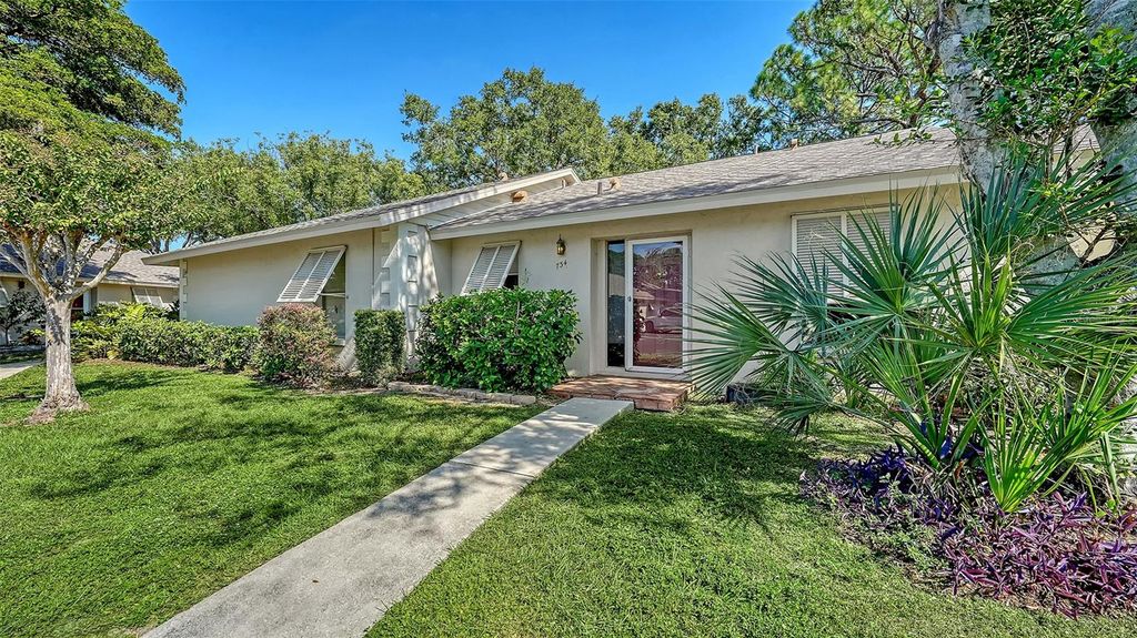 734 N JEFFERSON AVENUE 734, Sarasota, FL 34237