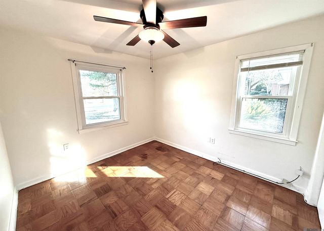 266 W Parkland Dr, Baton Rouge, LA 70806