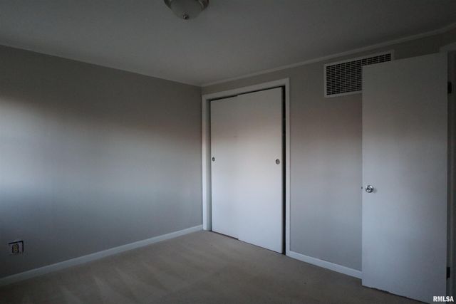 165 SHADOWAY Drive, East Peoria, IL 61611