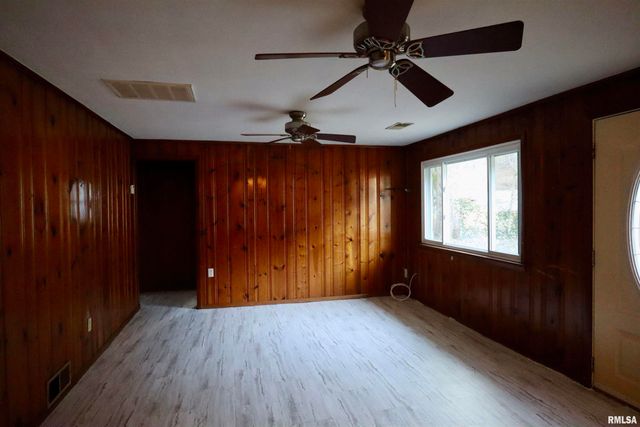 165 SHADOWAY Drive, East Peoria, IL 61611