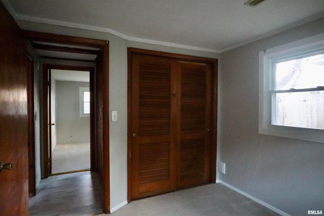 165 SHADOWAY Drive, East Peoria, IL 61611