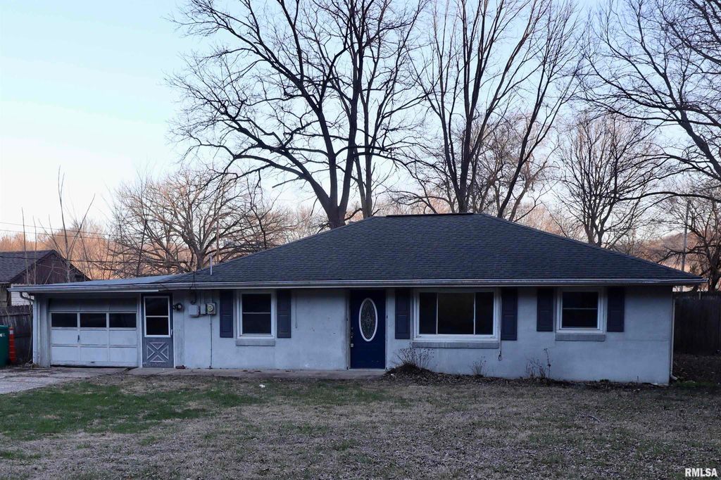 165 SHADOWAY Drive, East Peoria, IL 61611