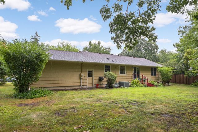 218 W Park Road, Hopkins, MN 55343