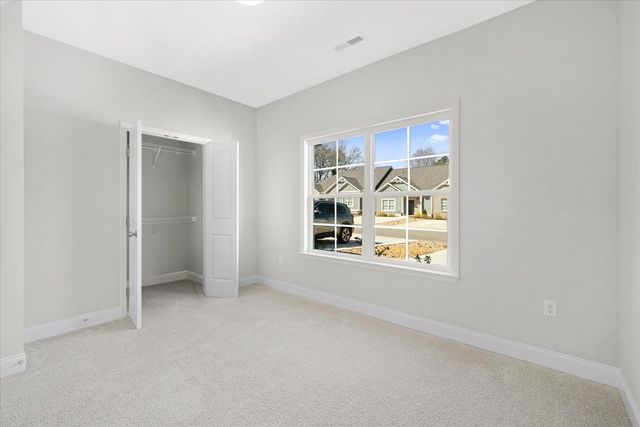 186 Andros Dr, Dalton, GA 30721