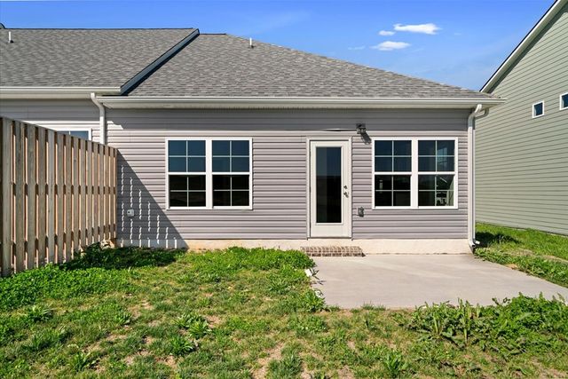 186 Andros Dr, Dalton, GA 30721