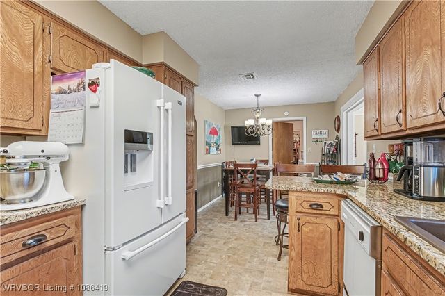 27831 Fair Hill Road, Cameron, OK 74932