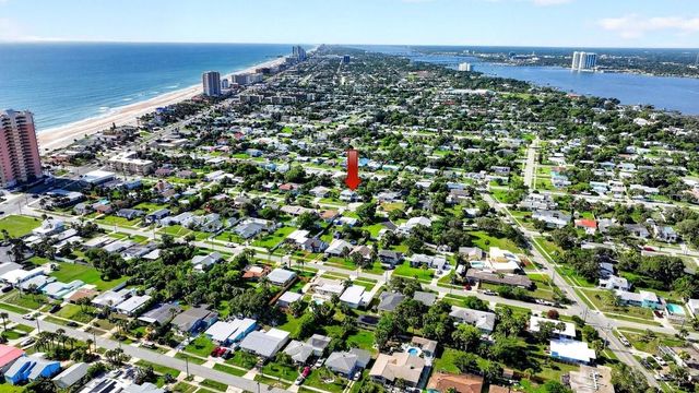 330 HARTFORD AVENUE, Daytona Beach, FL 32118