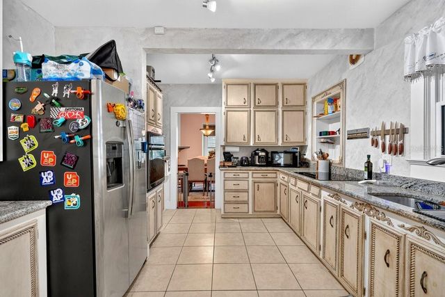330 HARTFORD AVENUE, Daytona Beach, FL 32118