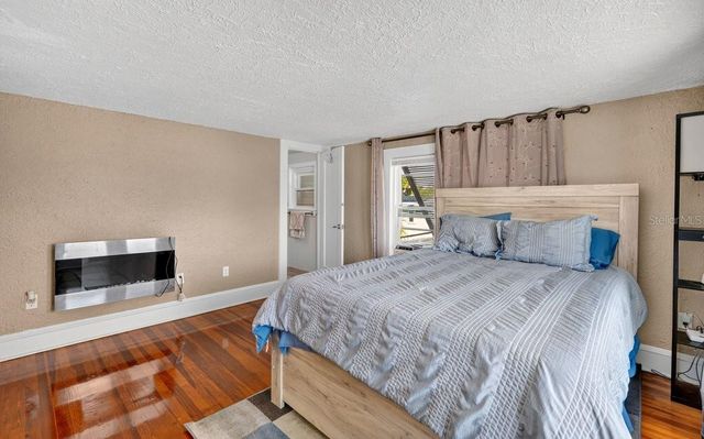 330 HARTFORD AVENUE, Daytona Beach, FL 32118