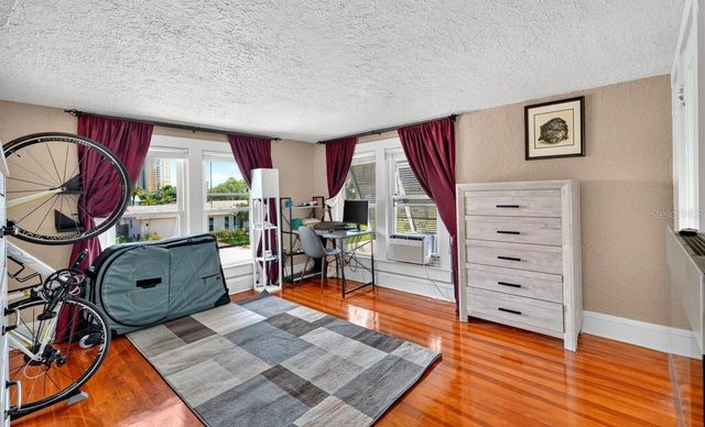 330 HARTFORD AVENUE, Daytona Beach, FL 32118