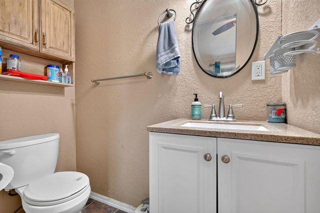 330 HARTFORD AVENUE, Daytona Beach, FL 32118