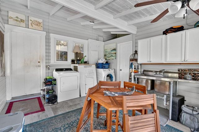 330 HARTFORD AVENUE, Daytona Beach, FL 32118