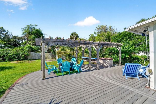 330 HARTFORD AVENUE, Daytona Beach, FL 32118