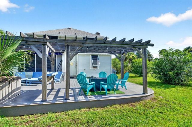 330 HARTFORD AVENUE, Daytona Beach, FL 32118