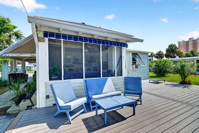 330 HARTFORD AVENUE, Daytona Beach, FL 32118