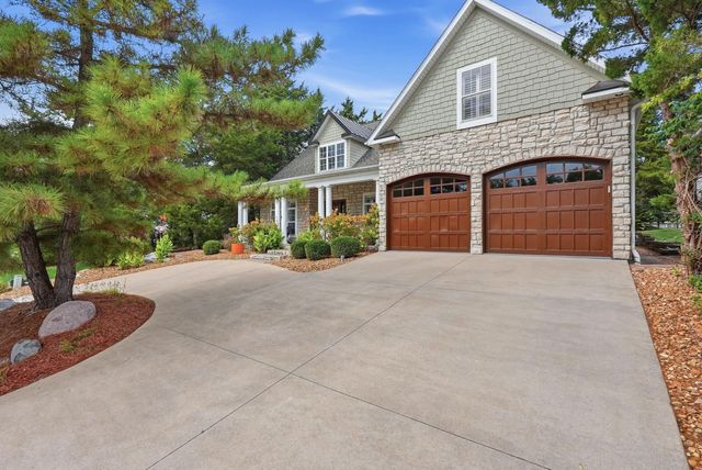 1211 SUTTON DR, Columbia, MO 65203