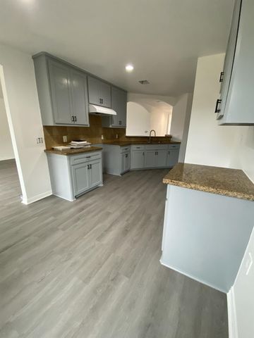 40 County Road 3577, Cleveland, TX 77327