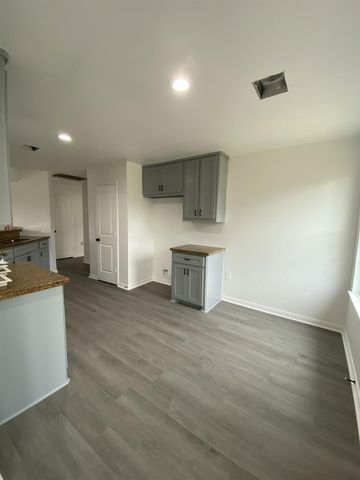 40 County Road 3577, Cleveland, TX 77327