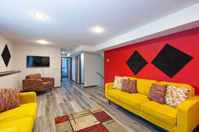 1133 126th Lane NE, Blaine, MN 55434