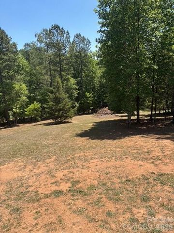 1431 Mountain Creek Road, Rutherfordton, NC 28139