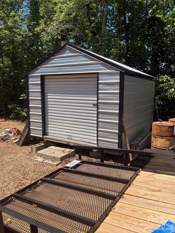 1431 Mountain Creek Road, Rutherfordton, NC 28139