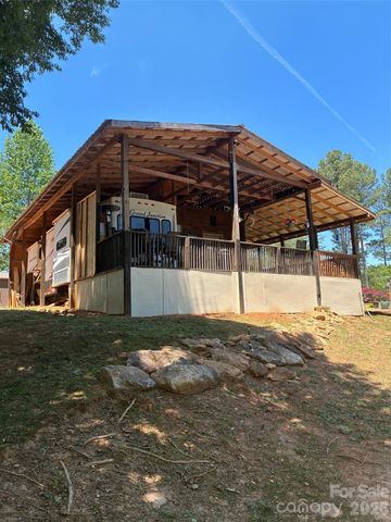 1431 Mountain Creek Road, Rutherfordton, NC 28139