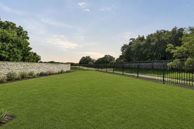 102 Menard CT, Horseshoe Bay, TX 78657