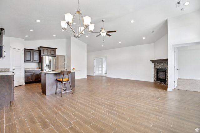 2337 W 1850 N, Clinton, UT 84015