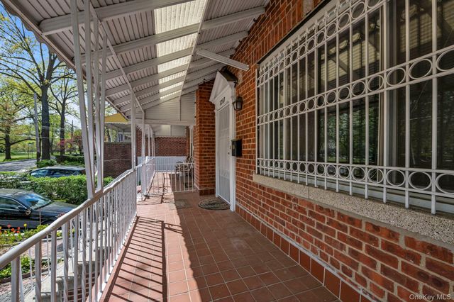 1287 Pelham Parkway N, Bronx, NY 10469