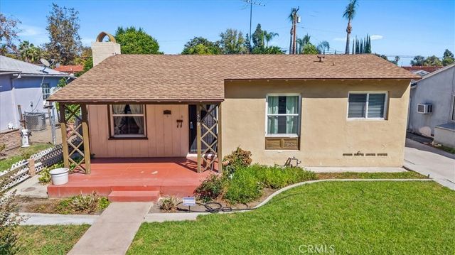 1502 N White Avenue, Pomona, CA 91768