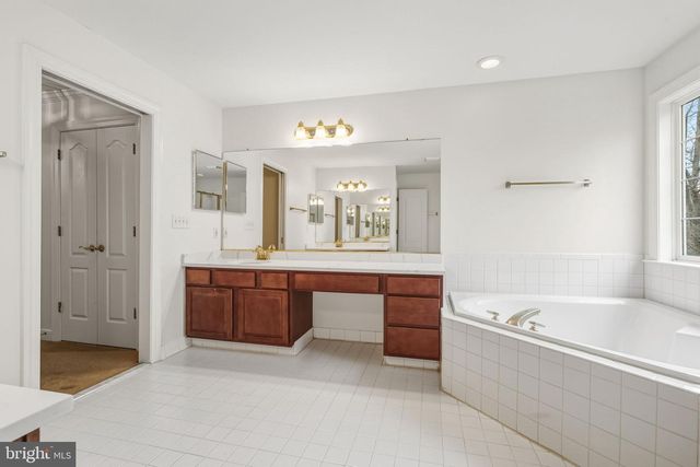 53 BROOKE CREST LN, Stafford, VA 22554