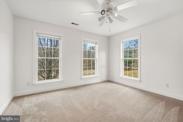 53 BROOKE CREST LN, Stafford, VA 22554