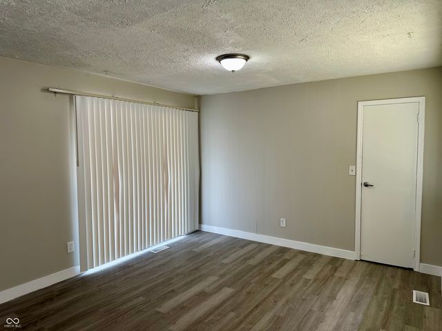 3519 Luewan Court, Indianapolis, IN 46235