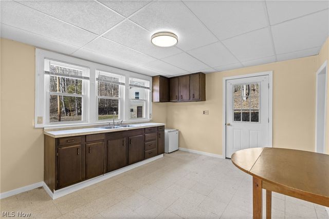 2994 State Route 524, Bergholz, OH 43908