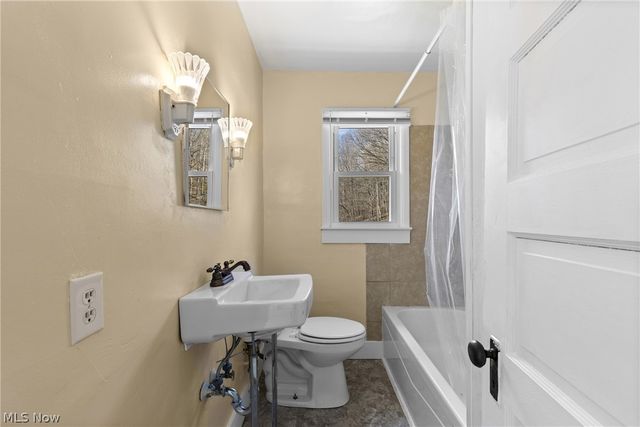 2994 State Route 524, Bergholz, OH 43908