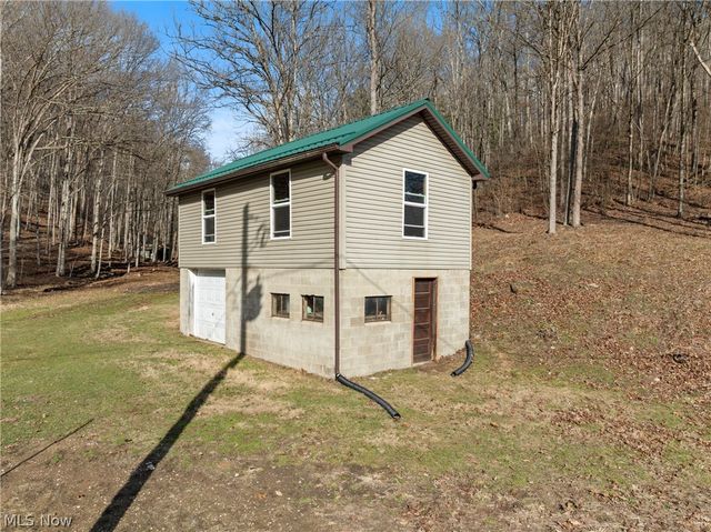 2994 State Route 524, Bergholz, OH 43908