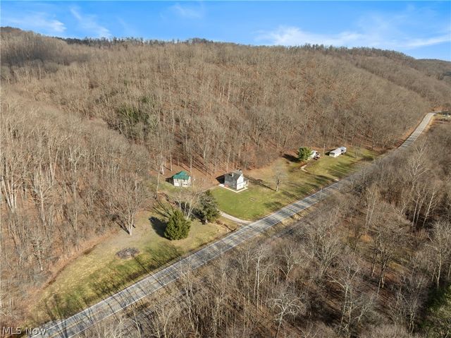 2994 State Route 524, Bergholz, OH 43908