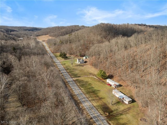 2994 State Route 524, Bergholz, OH 43908